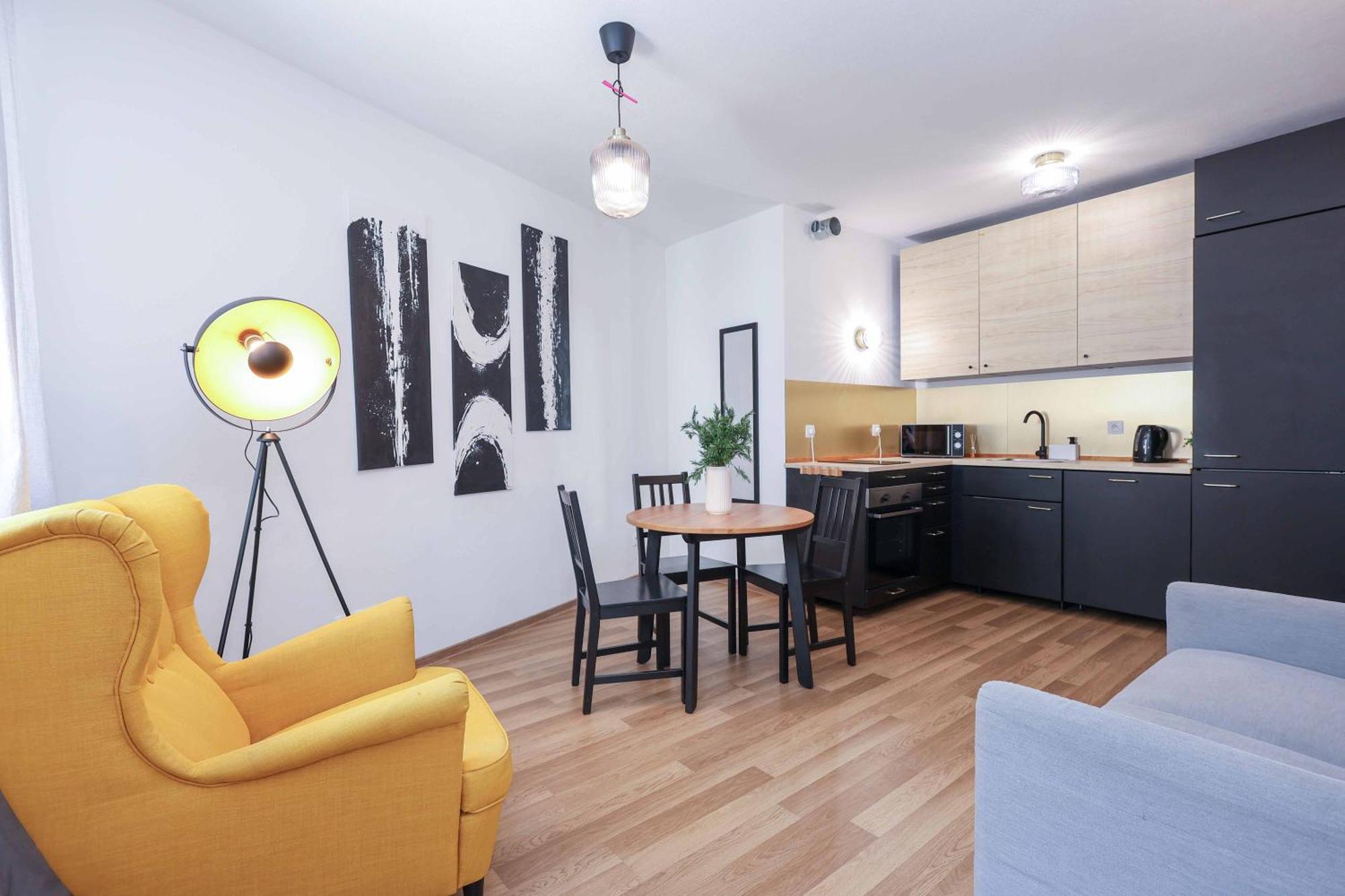 Adamick Place In City Centre With Free Parking Lejlighed Bratislava Eksteriør billede